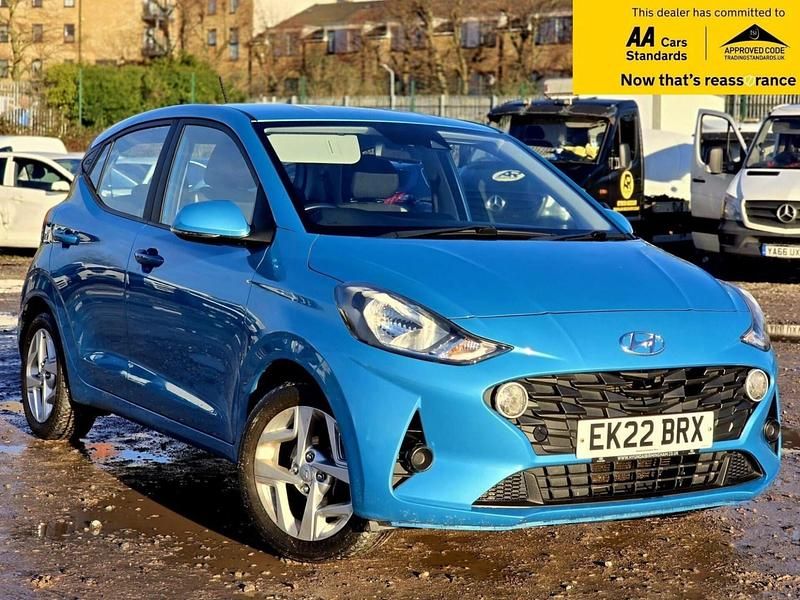 Used Hyundai i10 SE 67 HP (49 kW) 2022 Turquoise Hatchback