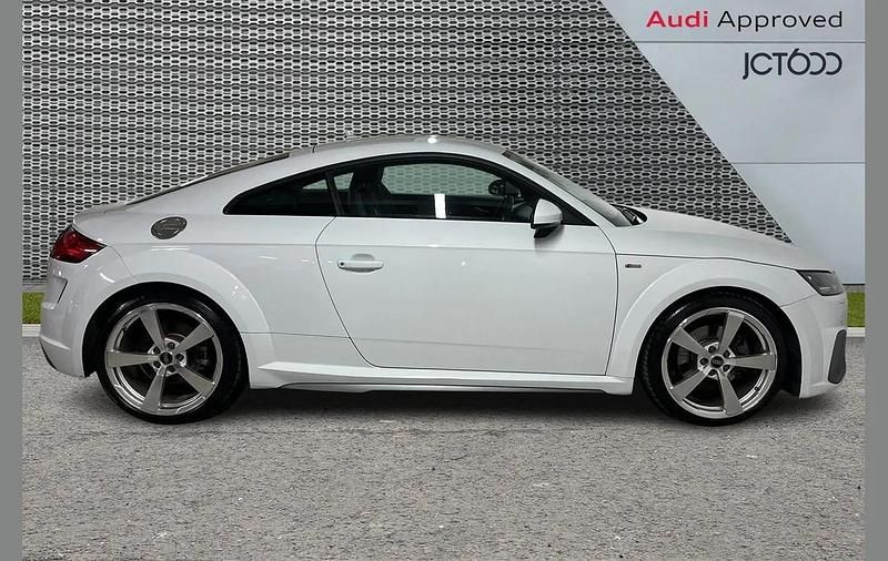 Used Audi TT S-Line 194 HP (142 kW) 2023 White Coupe