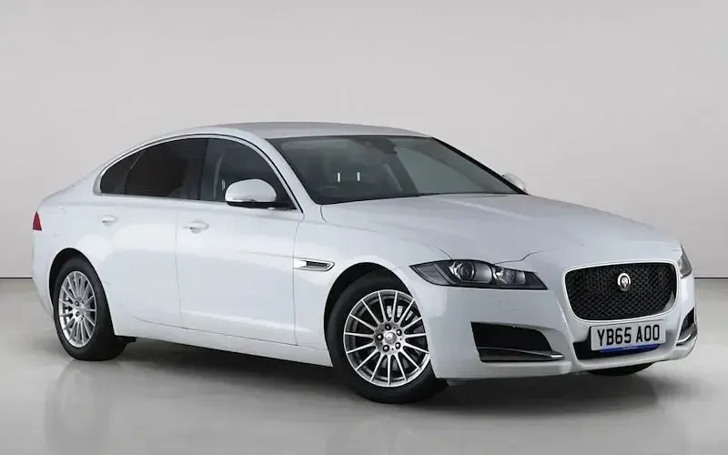 Used Jaguar XF Prestige 163 HP (119 kW) 2020 Sedan