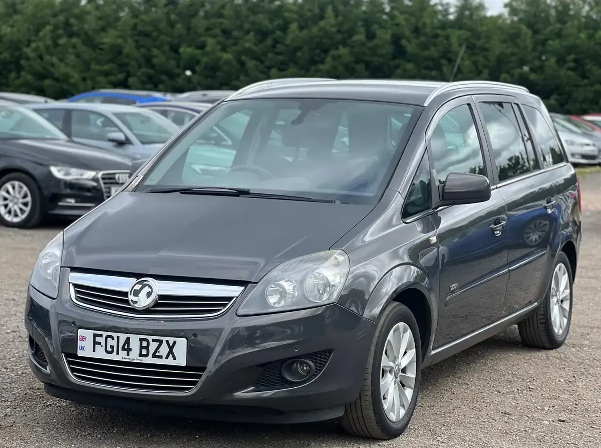 Used Vauxhall Zafira Design Edition 2014 Grey MPV