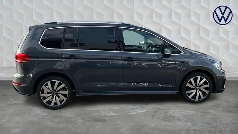 Used VW Touran R-line 150 HP (110 kW) 2025 Dolphin grey MPV