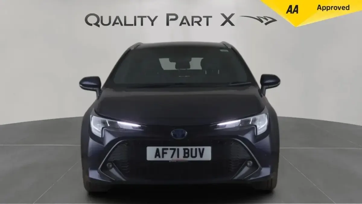 Używany Toyota Corolla 122 KM (89 kW) 2021 Niebieski Kombi