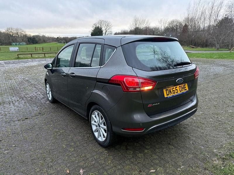 Used Ford B-MAX Titanium 105 HP (77 kW) 2015 Grey MPV