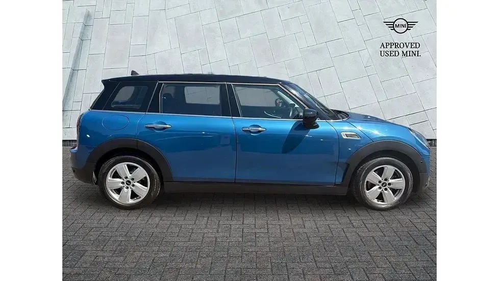 Used Mini Cooper Clubman Classic 136 HP (100 kW) 2022 Blue Estate