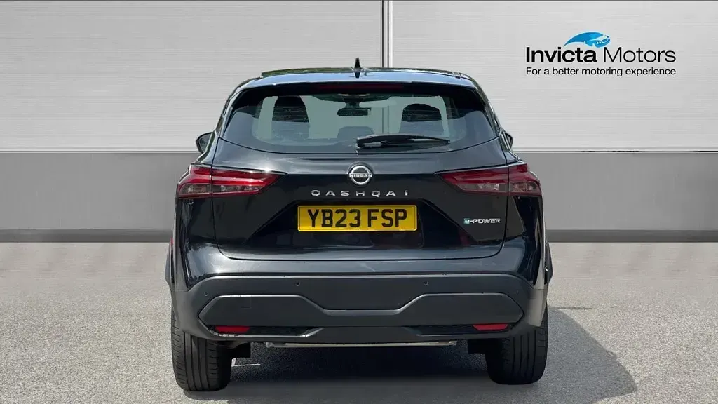Used Nissan Qashqai Acenta Premium 190 HP (139 kW) 2023 Black SUV