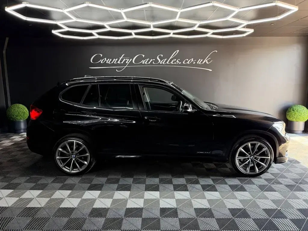 Used BMW X1 Sport Line 184 HP (135 kW) 2015 Black SUV