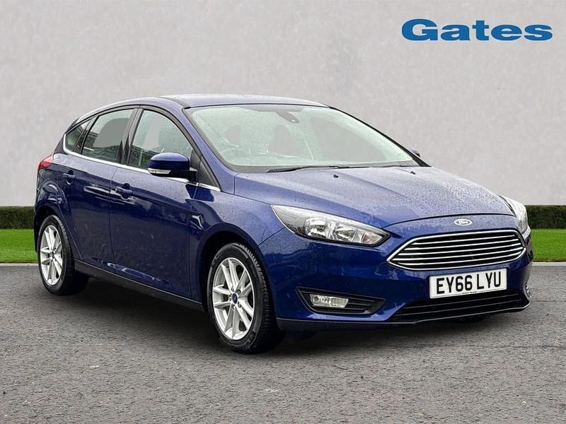 Blue Used 2016 Ford Focus Zetec Hatchback | £7,000 (Good price) - Image 1/4