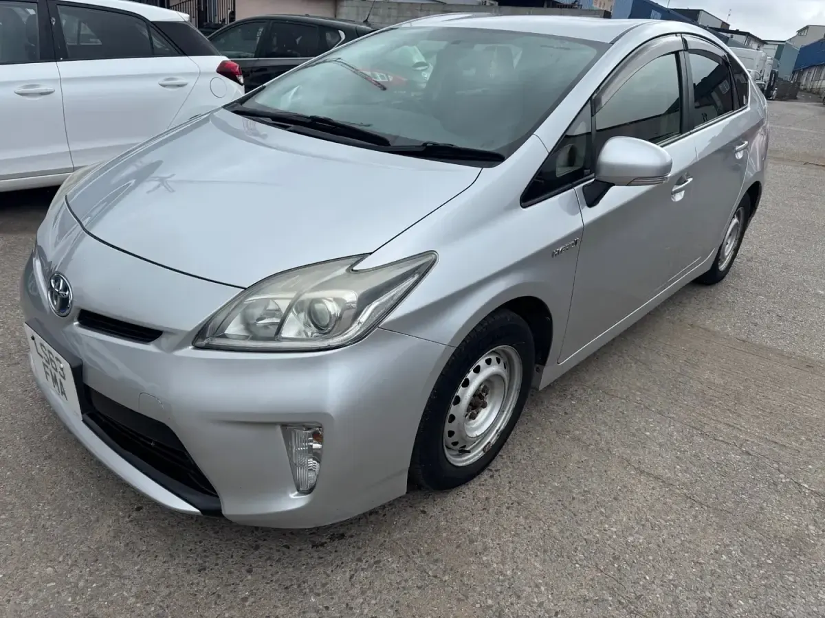Usado Toyota Prius 2017 Prateado Citadino