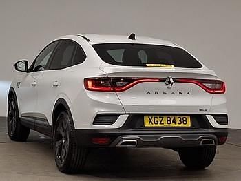 Used Renault Arkana R.S. 142 HP (104 kW) 2022 White SUV