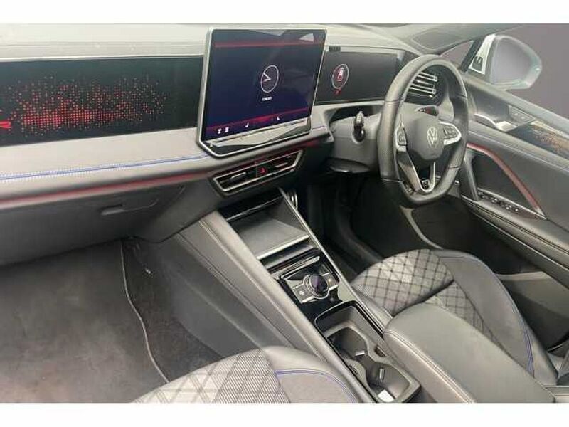 Image 2/4
