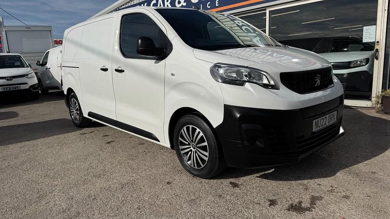 White Used 2022 Peugeot e-Expert Van | £13,995 (Super price) - Image 1/4
