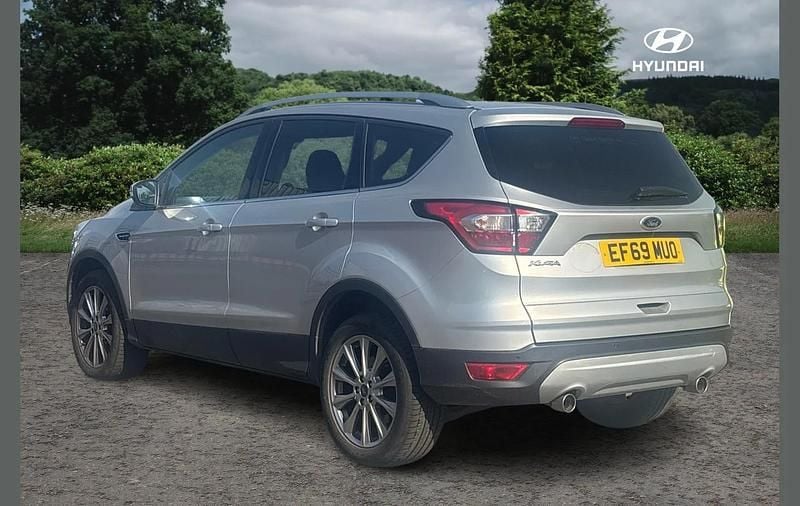 Used Ford Kuga Titanium 150 HP (110 kW) 2019 Silver SUV