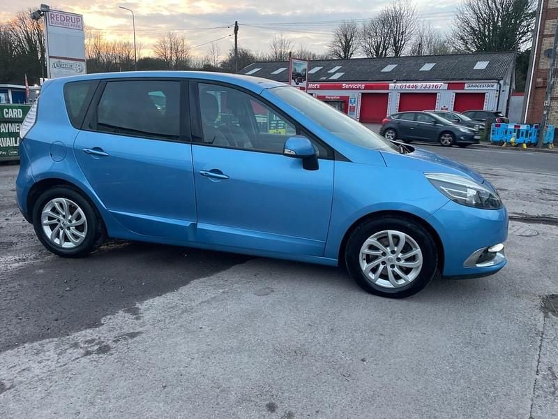 Used Renault Scénic III Dynamique 2014 Blue MPV