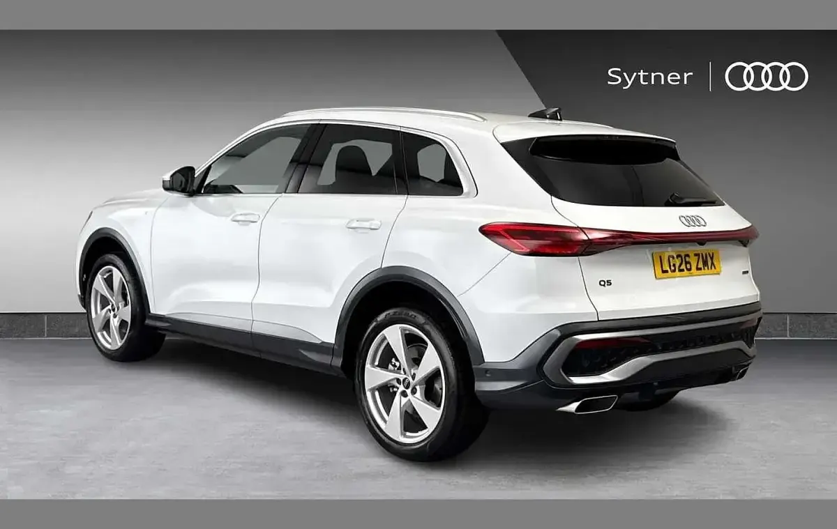 Used Audi Q5 S-Line 200 HP (147 kW) 2026 White SUV