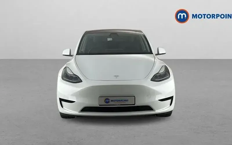 Used Tesla Model Y Standard Range 219 kW (299 HP) 2023 White SUV