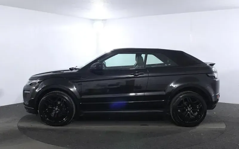Used Land Rover Range Rover evoque HSE Dynamic 180 HP (132 kW) 2018 Black Cabriolet