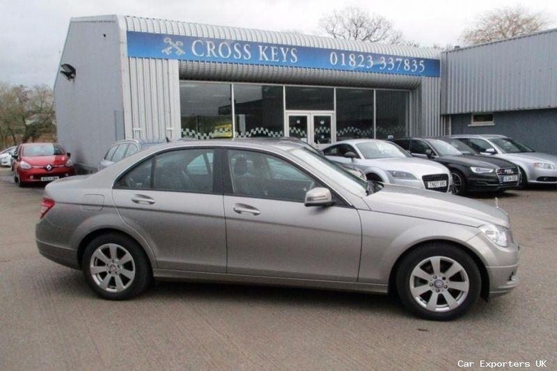 Used Mercedes C180 156 HP (114 kW) 2008 Sedan