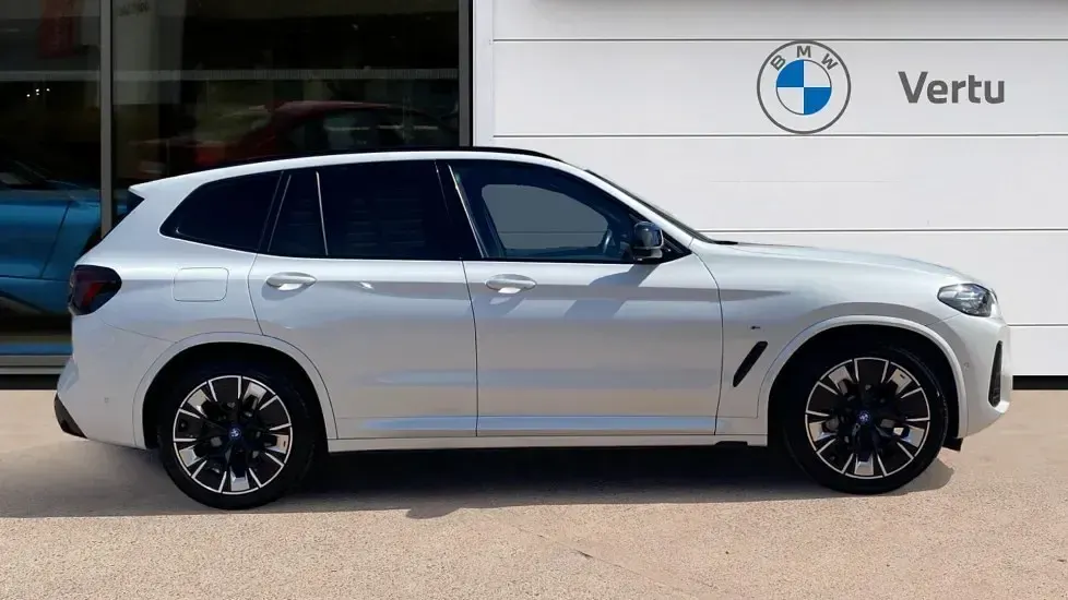 Used BMW iX3 M Sport 210 kW (286 HP) 2023 White SUV