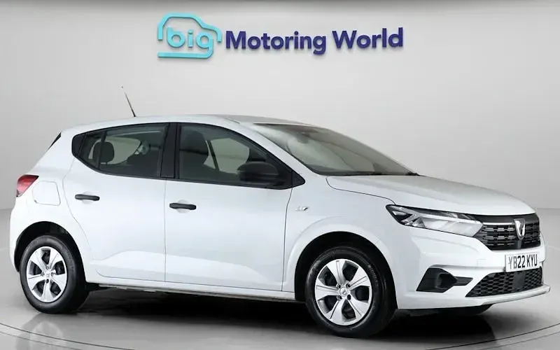 Used Dacia Sandero Essentiel 101 HP (74 kW) 2022 Hatchback