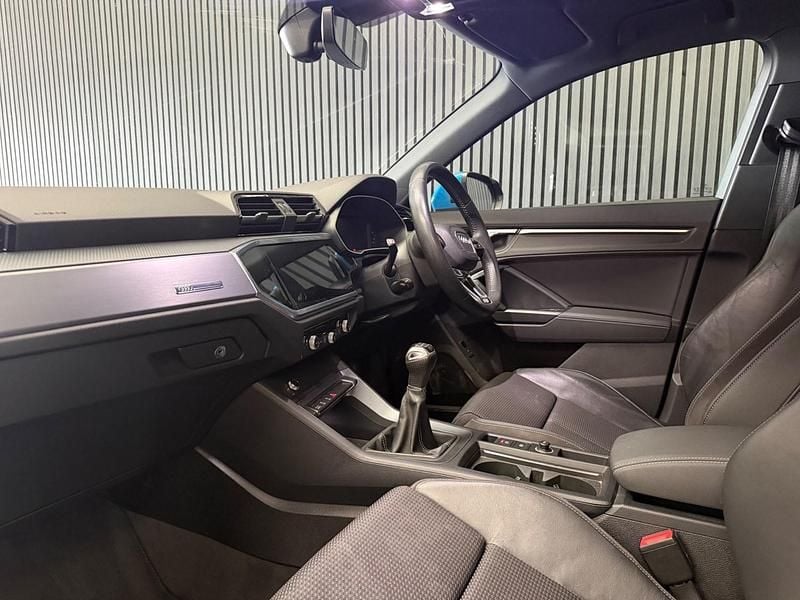 Used Audi Q3 S-Line 150 HP (110 kW) 2019 Blue SUV