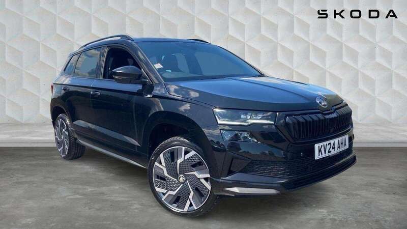 Black magic pearl effect Used 2024 Skoda Karoq SportLine SUV | £29,500 (Fair price) - Image 1/4