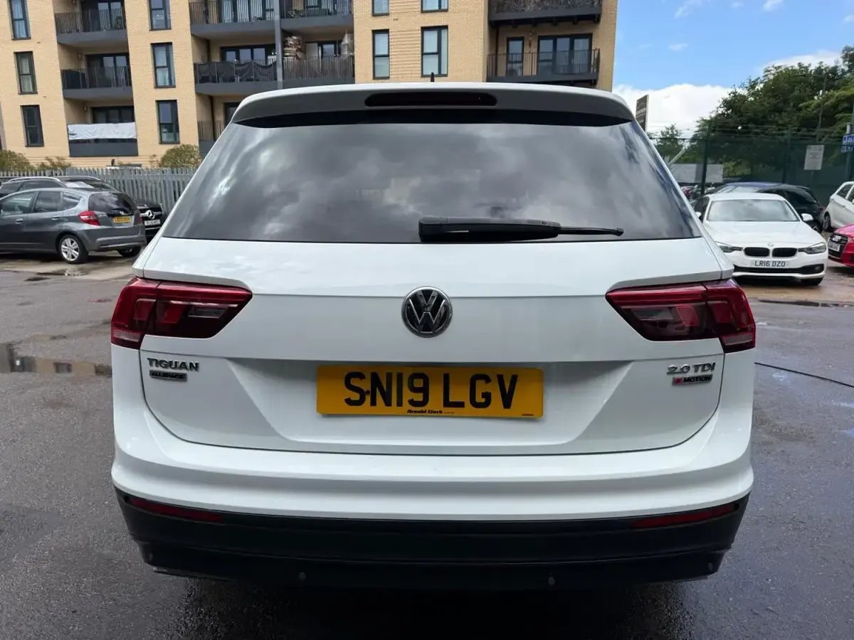 Used VW Tiguan Allspace SE 2019 White SUV