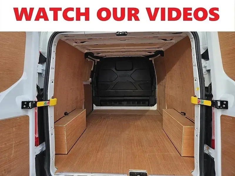 Used Ford Transit Custom 105 HP (77 kW) 2022 White Van