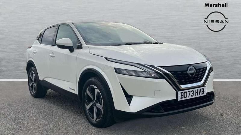 White Used 2023 Nissan Qashqai N-Connecta SUV | £22,764 (Fair price) - Image 1/4
