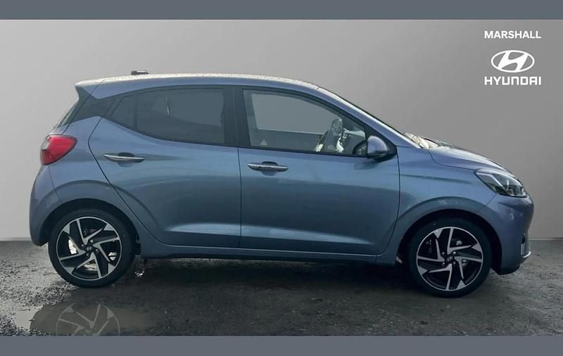 New Hyundai i10 Premium 77 HP (56 kW) 2025 Blue Hatchback