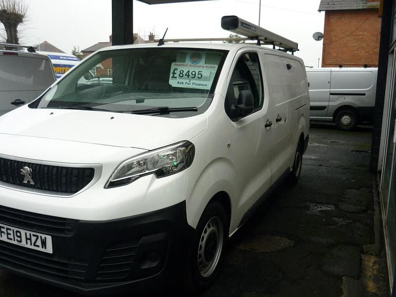 Used Peugeot Expert 2019 White Van