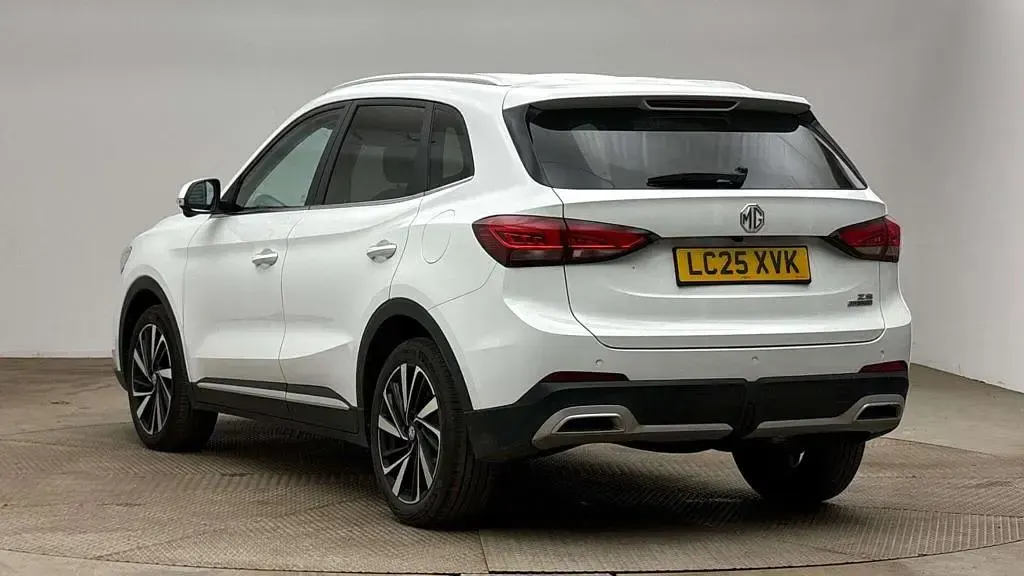 Used MG ZS Trophy 193 HP (141 kW) 2025 White SUV