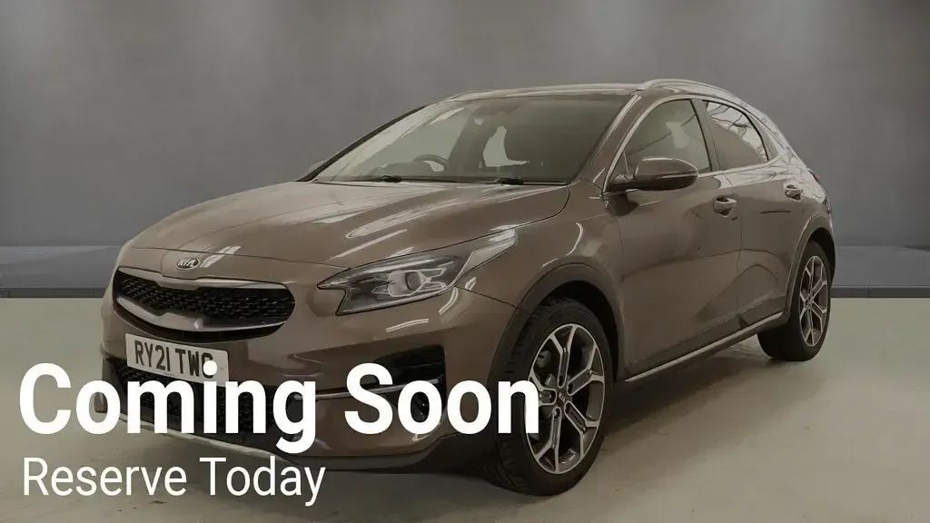 Used Kia XCeed Air 120 HP (88 kW) 2021 Brown SUV