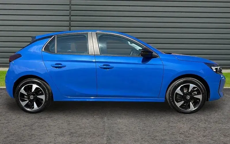 Used Vauxhall Corsa-e Design Edition 100 kW (136 HP) 2025 Hatchback