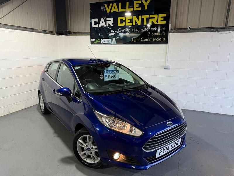 Used Ford Fiesta Zetec 2014 Blue Hatchback