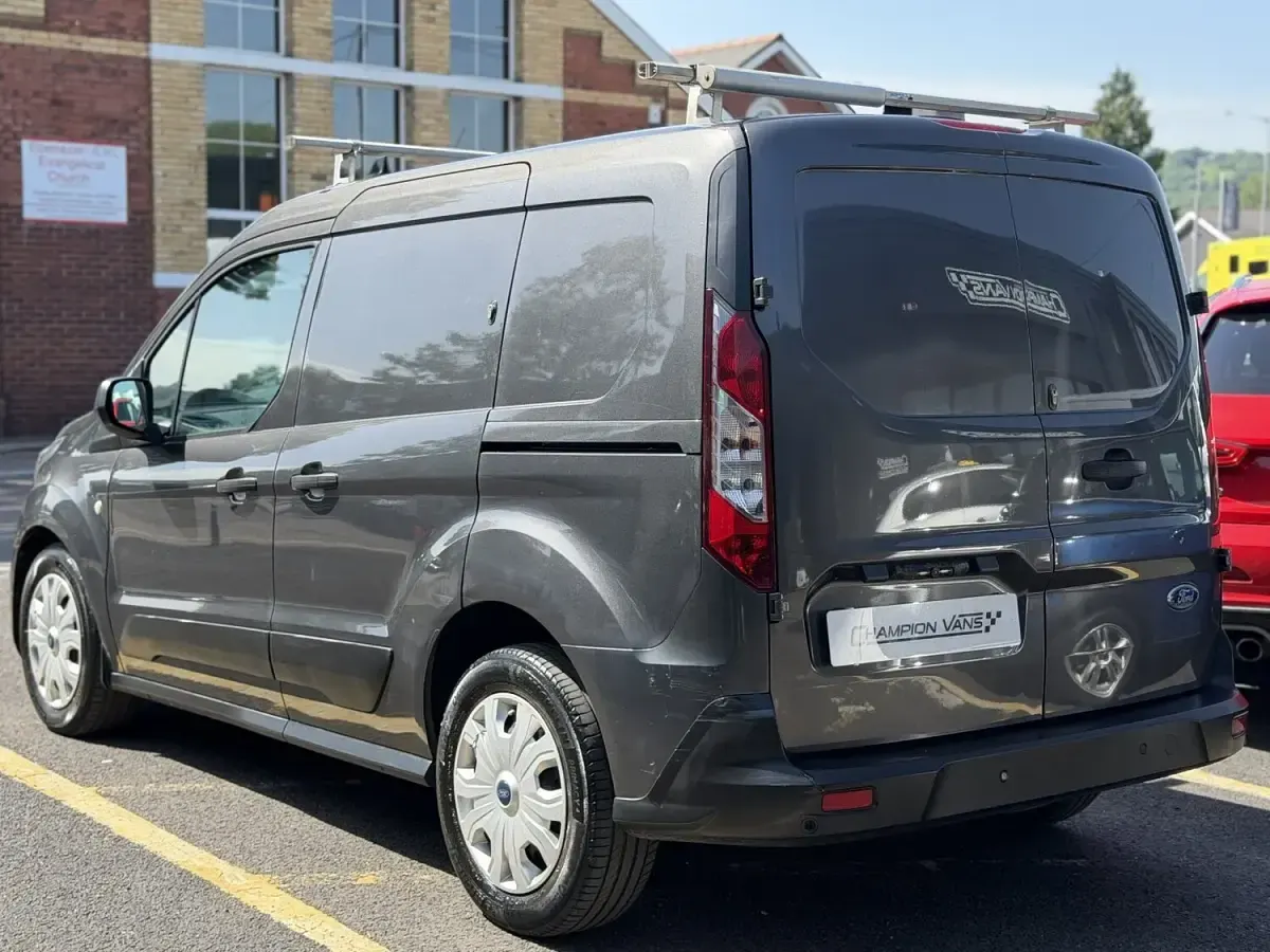 Used Ford Transit Connect Trend 120 HP (88 kW) 2022 Grey MPV