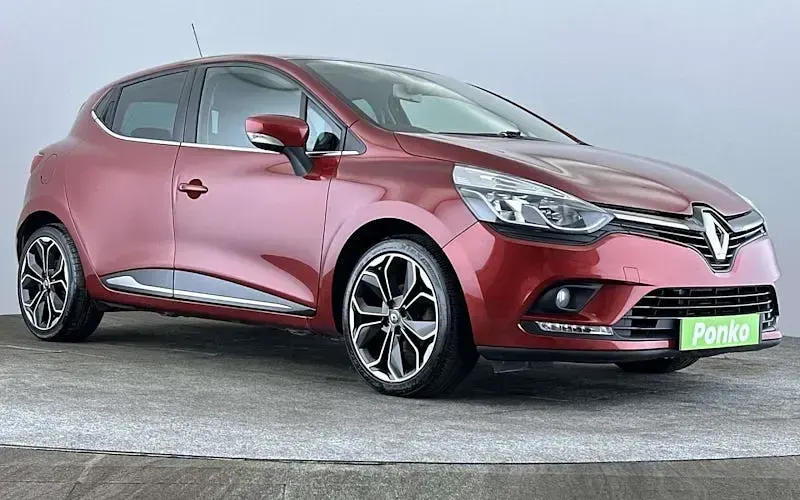 Used Renault Clio Iconic 90 HP (66 kW) 2019 Hatchback
