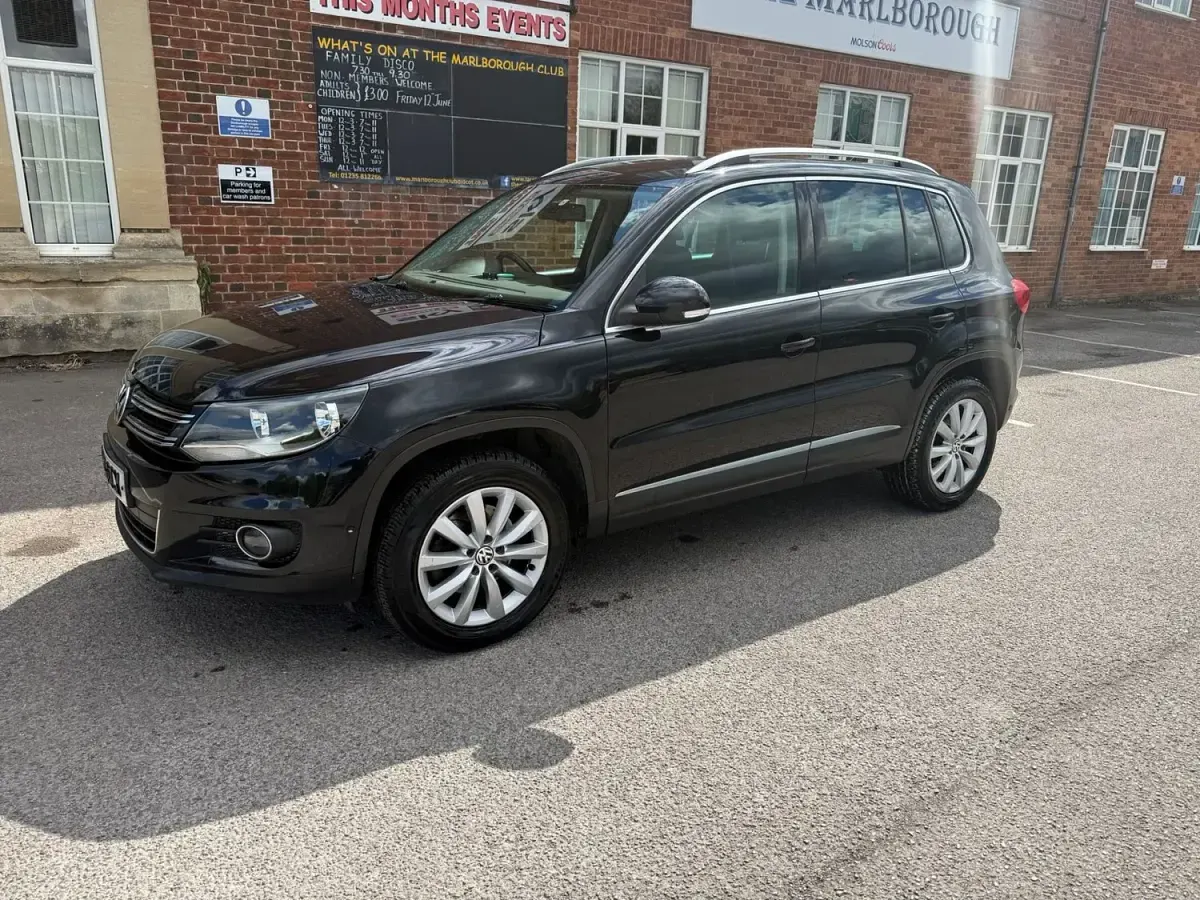 Używany VW Tiguan Match 140 KM (102 kW) 2015 Czarny SUV