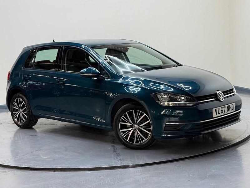Green Used 2017 VW Golf VII SE Hatchback | £6,250 (Fair price) - Image 1/4