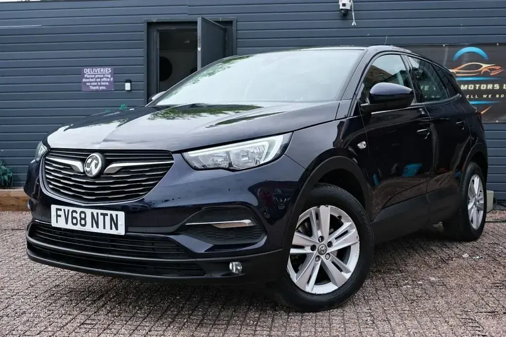 Second-hand Vauxhall Grandland X S 130 CP (95 kW) 2019 Mov SUV