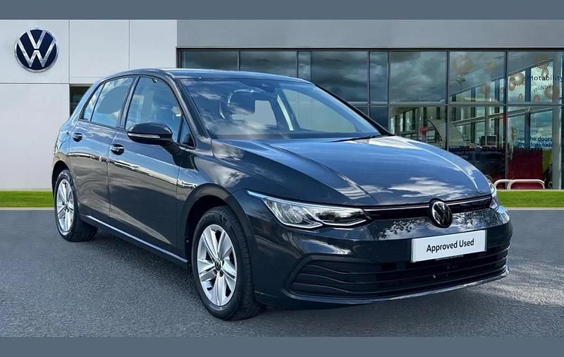 Used VW Golf VIII Life 147 HP (108 kW) 2022 Grey Hatchback