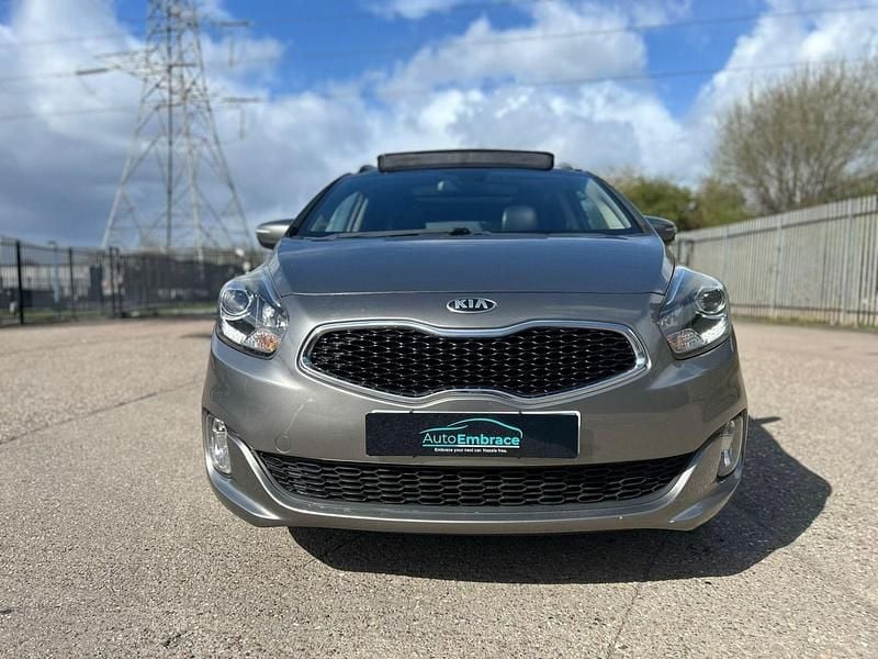 Used Kia Carens 134 HP (98 kW) 2014 Silver MPV