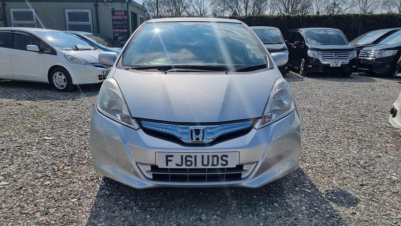 Begagnad Honda Jazz 2012 Silver Halvkombi