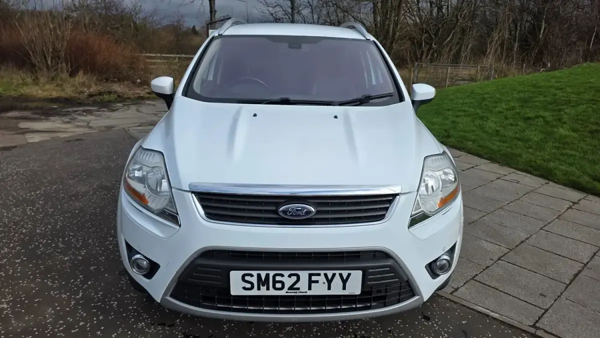 Używany Ford Kuga Titanium 163 KM (119 kW) 2013 Biały SUV
