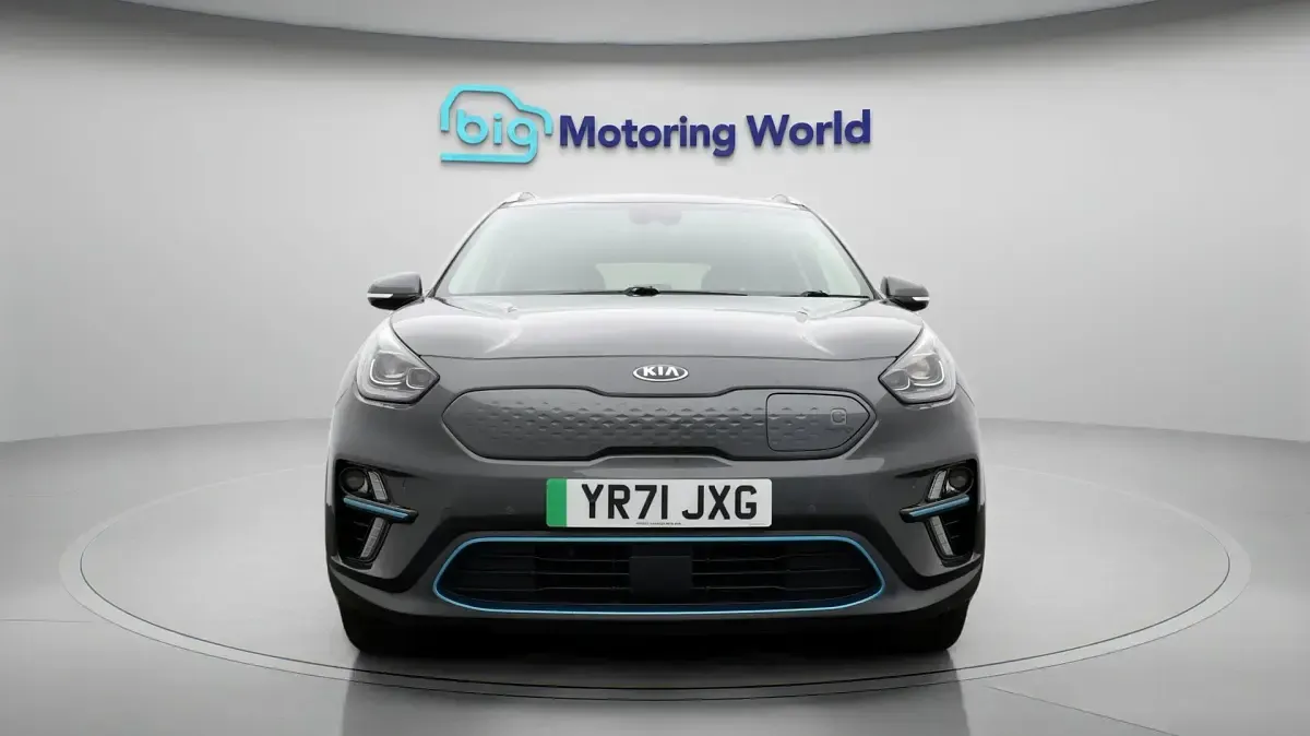 Used Kia e-Niro Plus 147 kW (201 HP) 2021 Grey SUV