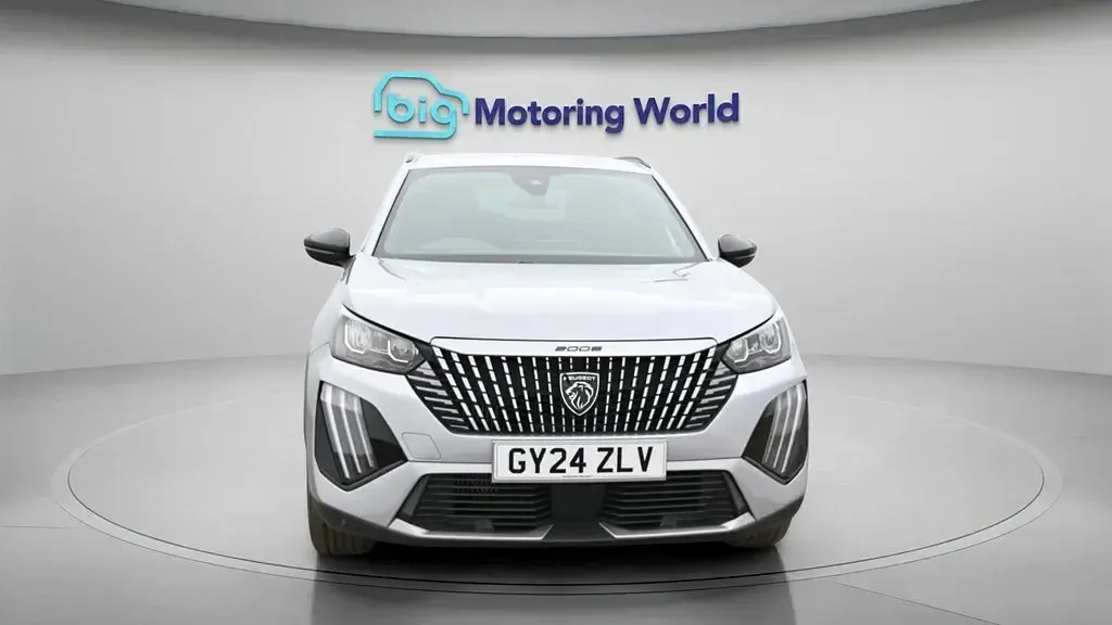 Gebraucht Peugeot 2008 Allure 130 PS (95 kW) 2024 Grau SUV