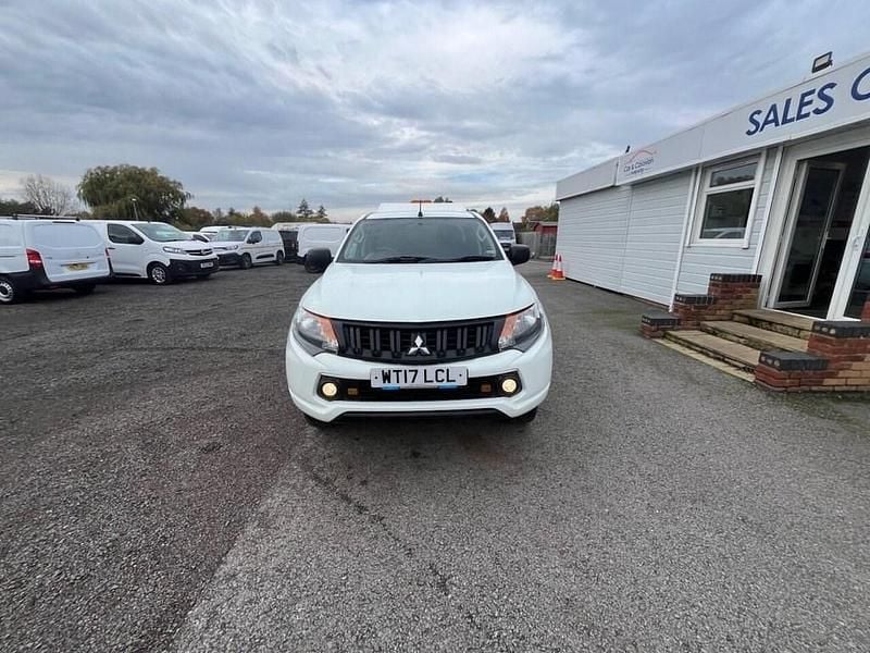 Usado Mitsubishi L200 2017 Branco Pickup