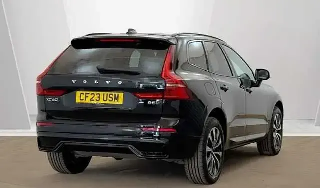 Used Volvo XC60 Plus 247 HP (181 kW) 2024 SUV