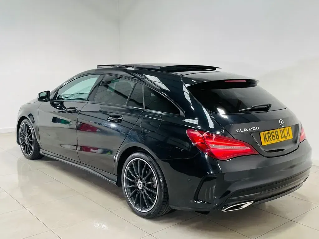 Used Mercedes CLA200 Shooting Brake AMG line 156 HP (114 kW) 2018 Black Estate