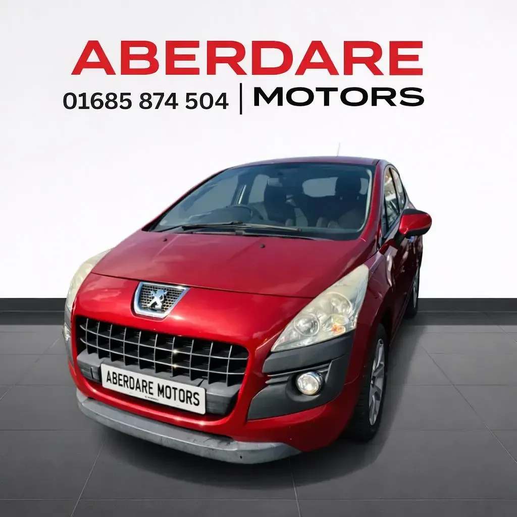 Gebraucht Peugeot 3008 Sport 110 PS (80 kW) 2010 Rot Kombi