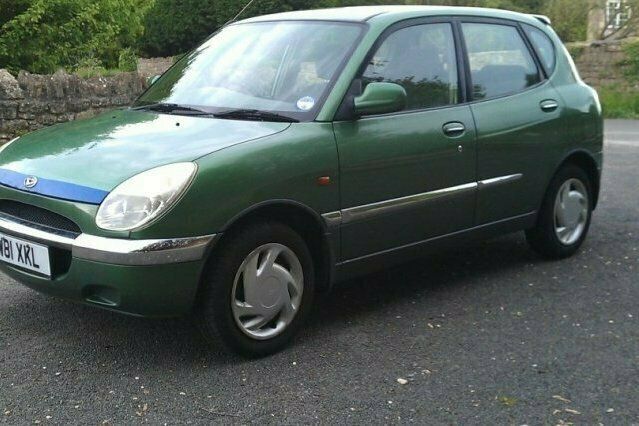 Used 2000 Daihatsu Sirion Hatchback | £1,495 (Good price) - Image 1/4